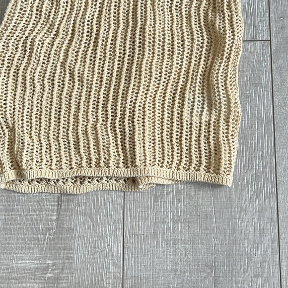 Crochet Top - Picture 3 of 4